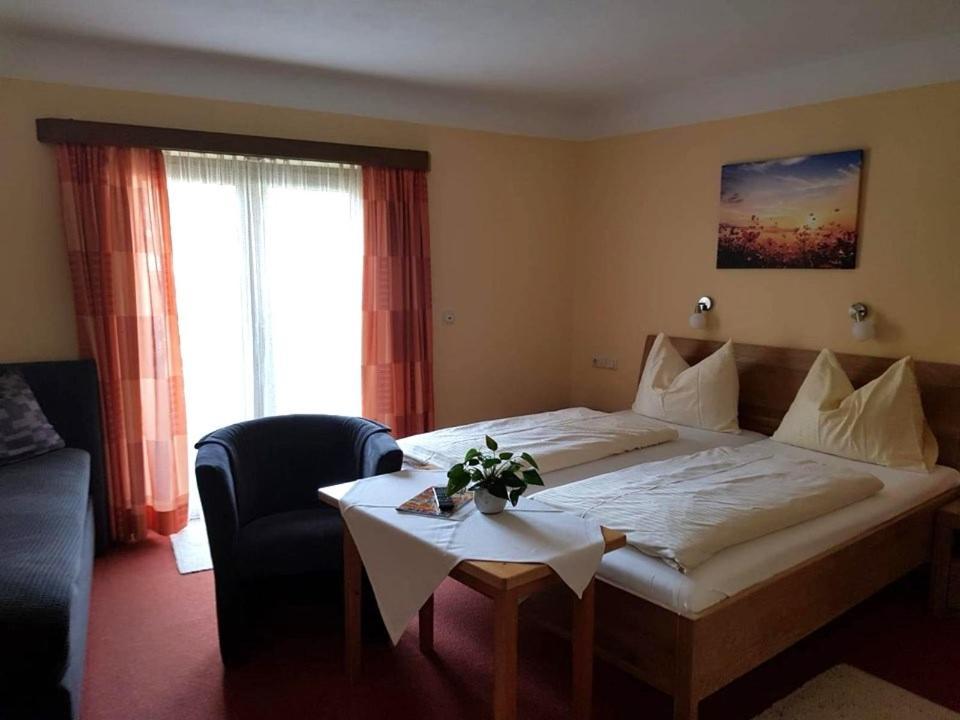 Hotel Garni Edelweiss Siegsdorf Eksteriør bilde