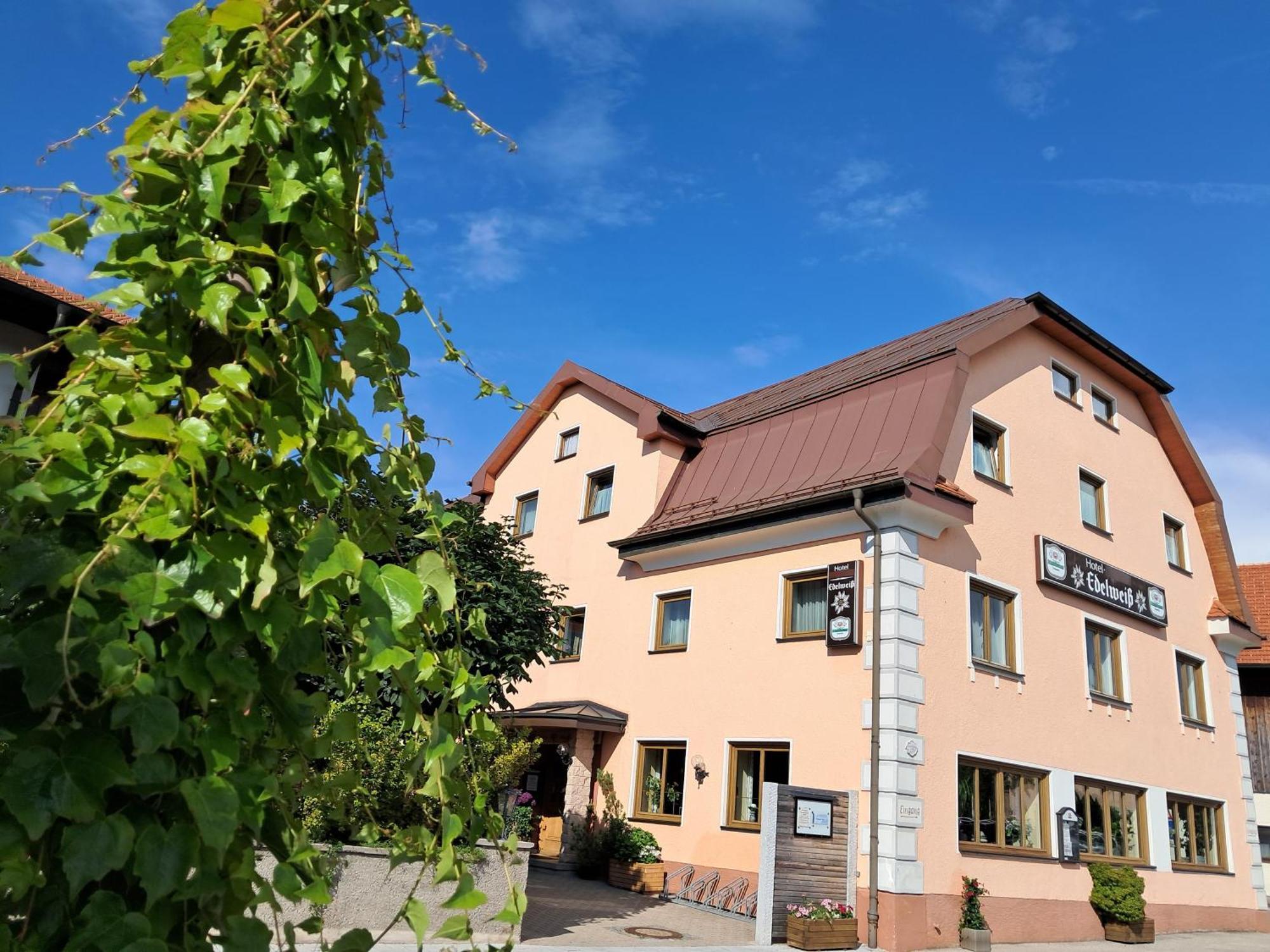 Hotel Garni Edelweiss Siegsdorf Eksteriør bilde
