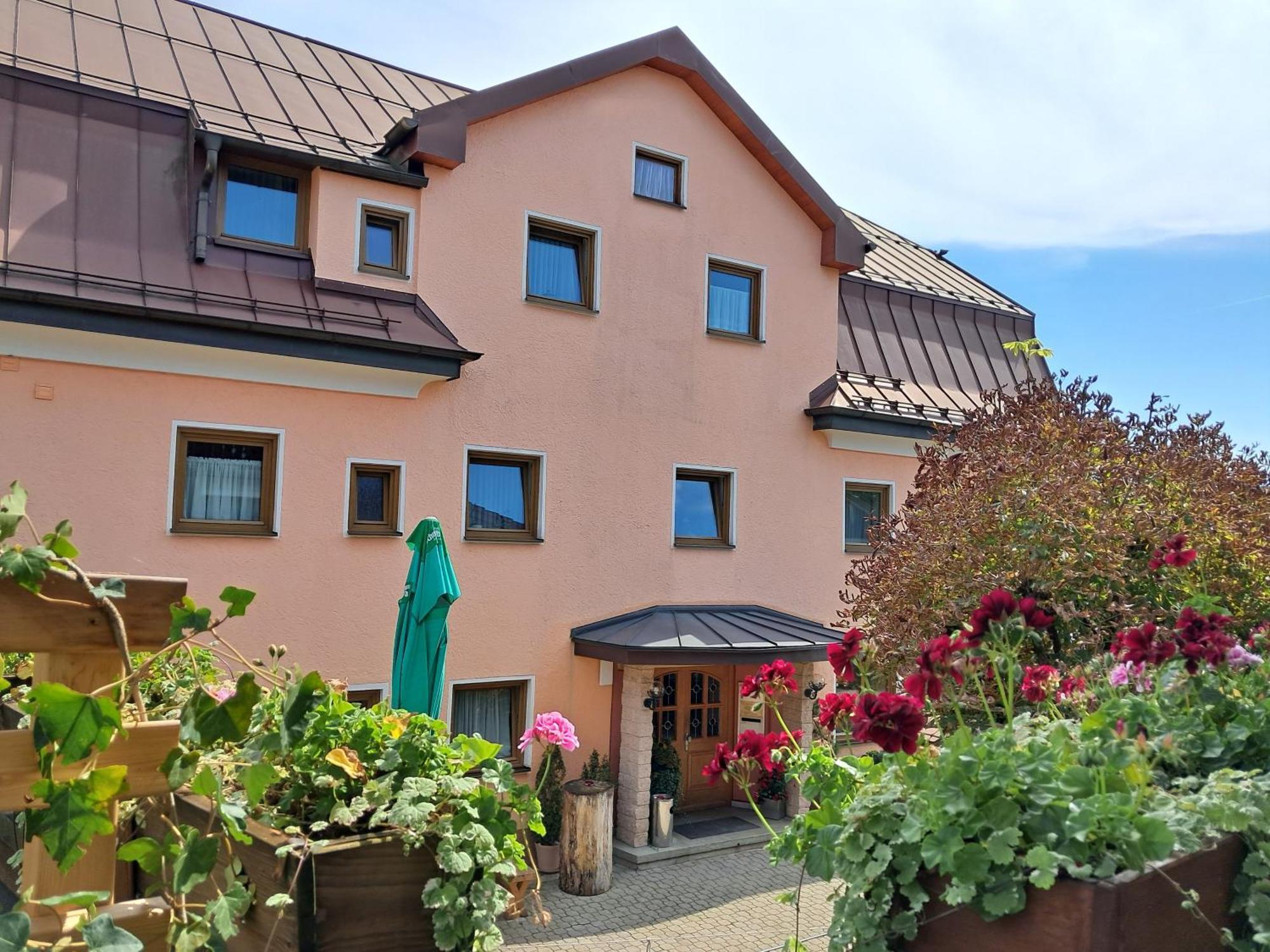 Hotel Garni Edelweiss Siegsdorf Eksteriør bilde